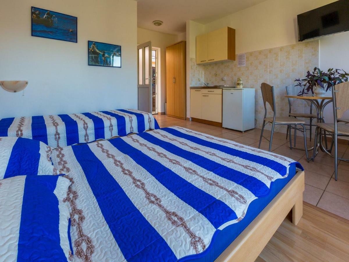 Apartments Ani ซริกเวนิซา ภายนอก รูปภาพ