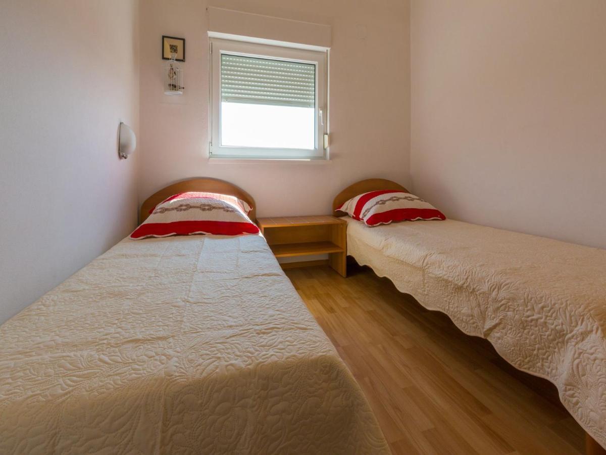 Apartments Ani ซริกเวนิซา ภายนอก รูปภาพ