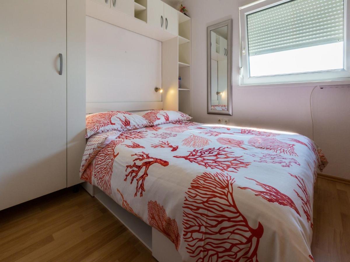 Apartments Ani ซริกเวนิซา ภายนอก รูปภาพ